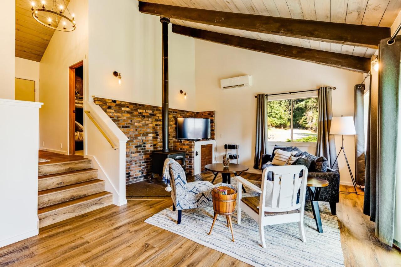 Tall Cedars Cabin By The Water Eastsound 외부 사진